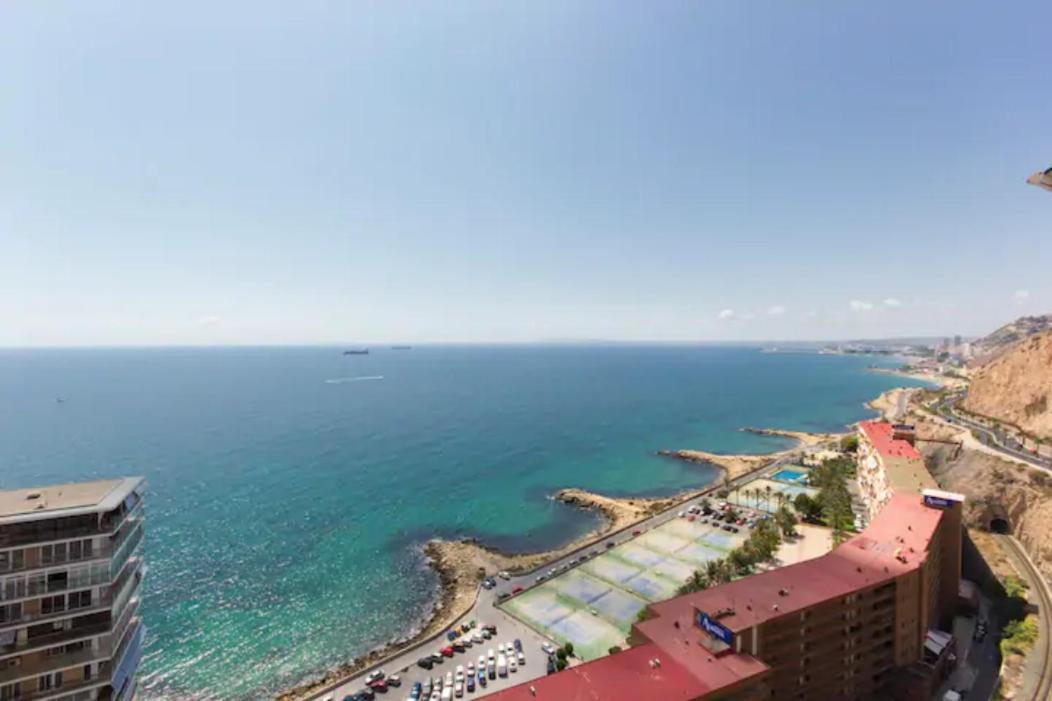 Beach Apartment With Fantastic Seaview Alicante Zewnętrze zdjęcie